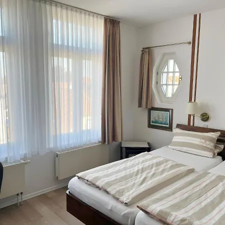 Ambiente * Brake (Wesermarsch)